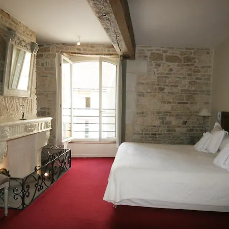 Le Marius Hotel 3*