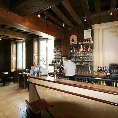 Le Marius فندق Les Riceys