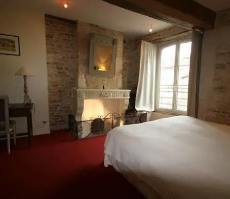 호텔 르 마리우스 3*