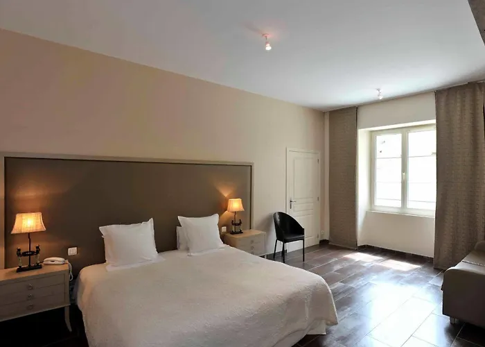 호텔 르 마리우스 레리시